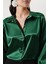Kadın Zümrüt Yeşili Hafif Dökümlü Saten Yüzeyli Gömlek HZL22W-BD139641 4