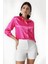 Kadın Canlı Pembe Hafif Dökümlü Saten Yüzeyli Gömlek HZL22W-BD139641 1