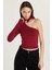 Kadın Standart Fit Fitilli Tek Kol Asimetrik Yaka Bordo Bluz 3