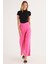 Kadın Slim Fit Dar Kesim Viskon Kumaş Yarım Balıkçı Yaka Siyah Bluz 4
