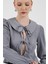 Gri Bağlama Detaylı Bebe Yaka Uzun Kollu Bluz 8020A 4