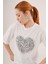 Runiquehome Kalp Baskılı Crop Beyaz Tişört 3