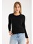 Kadın Uzun Kollu Yuvarlak Yaka Esnek Basic Bluz – Günlük ve Şık 3009 1