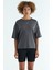 Koyu Gri O Yaka Baskı Detaylı Oversize Kısa Kol Kadın T-Shirt - 97263 2