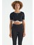 Siyah Bel Bağlama Detaylı O Yaka Standart Kalıp Dalgıç Kumaş Kadın Crop T-Shirt - 97266 2