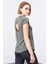 Çağla Sırt Pencereli Kısa Kol Standart Kalıp O Yaka Kadın T-Shirt - 97101 3