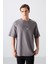 Koyu Gri Pamuklu Kalın Yumuşak Dokulu Oversize Fit Baskılı Erkek T-Shirt - 88325 1