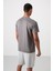 Koyu Gri Polyester Nefes Alan Dokulu İnce Esnek Standart Fit Erkek Performans T-Shirt - 88385 5