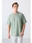 Açık Yeşil Pamuklu Kalın Yumuşak Dokulu Oversize Fit Baskılı Erkek T-Shirt - 88324 1