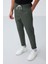 Haki Yüzeyi Dokulu Standart Fit Erkek Eşofman Alt - 82154 2