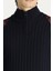 Yarım Balıkçı Yaka Slim Fit Dar Kesim Fermuarlı Desenli Triko Kazak 4