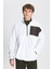 Erkek Beyaz Oversize Bol Kesim Dik Bato Yaka Cep Detaylı Fermuarlı Soğuk Geçirmez Polar Sweatshirt 3