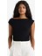 Slim Fit Dar Kesim Degaje Yaka Bluz F7298AX25AU 4