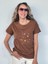 Çiçek Nakışlı T-Shirt 1