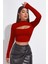 Kadın Kırmızı Göğüs Dekolteli Uzun Kollu Cut Out Crop Top Bluz 1