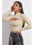 Kadın Ekru Göğüs Dekolteli Uzun Kollu Cut Out Crop Top Bluz 5