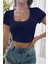 Kadın Lacivert Yarım Kol Düz Yaka Crop Top Bluz 3