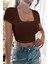 Kadın Kahverengi Yarım Kol Düz Yaka Crop Top Bluz 4