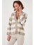 Regular Fit Çizgili V Yaka Düğmeli Soft Akrilik Hırka Bayan Hırka 4615188 5