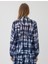 Lacivert V Yaka Uzun Kollu Desenli Dokuma Bluz 5