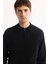 Erkek Siyah Polo Yaka Fermuarlı Boyuna Ajur Detaylı Regular Fit Rayon Kazak A52Y5019 2