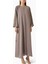 Minimalist Kesim Nakışlı Abaya Konforlu V Yaka ve Uyumlu Sheila ile Şık Görünüm 1