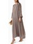Minimalist Kesim Nakışlı Abaya Konforlu V Yaka ve Uyumlu Sheila ile Şık Görünüm 2