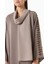 Minimalist Kesim Nakışlı Abaya Konforlu V Yaka ve Uyumlu Sheila ile Şık Görünüm 4