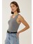Kadın Vücuda Oturan Ribanalı U Yaka Kolsuz Üst Grey 4