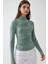Kadın Dik Yaka Büzgü Detaylı Sandy Bluz Green 2
