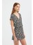 Kadın Zebra Desenli V Yaka Playsuit Siyah 3