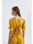 Kadın Çiçekli Surplice Yaka Kısa Kollu Crop Top Sarı 4