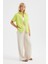 Kadın Düz Cepli Kısa Kollu Temel Gömlek Limon Yeşili 3