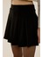 Kadın İçi Şortlu Pileli Mini Dokuma Etek Siyah 4
