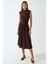 Kadın Yuvarlak Yakalı Rahat Kesim Midi Elbise Kestane Kahvesi 6