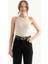 Kadın Sade Askılı Yaka Tank Üst Fildişi Doğal 1