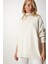 Balıkçı Yaka Oversize Triko Kazak LBV0011 Krem 2