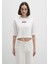 1613411-70057 Mavi Logo Baskılı Ekru Crop Tişört 4