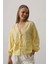 Kalp Detaylı Bağlamalı Brode Bluz - Sarı 4