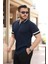 Erkek Yaka ve Kolları Çizgi Detaylı Fermuarlı Kısa Kollu T-Shirt 2