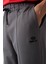 Comfort Fit Nakışlı Koyu Gri Erkek Eşofman Altı T15ER-82123_01 2