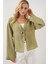 Kadın BDART Fiyonk Bağlamalı Sırsız V-Yaka Bluz Adaçayı Yeşili 1