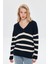 V Yaka Çizgili Triko Kazak Lacivert-Ekru 1