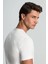 Beyaz V Yaka Basic T-Shirt 4