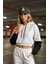 Kadın Kapüşonlu Cepli Siyah-Beyaz Crop Sweatshirt 1