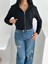 Kadın Siyah Fermuarlı Sweatshirt – Astarsız & Rahat Kesim 1