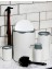 High-Tech Azra Akrilik 5 Parça Modern Banyo Seti, Beyaz-Mat Gümüş, Çöp Kovası/tuvalet Fırçası/tuvalet Fırça Kabı/sıvı Sabunluk/diş Fırçalık 2