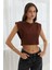 Omzu Vatkalı Crop Bluz Kahve 1