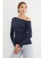 Basic Kayık Yaka Modal Bluz 5