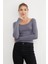 Basic U Yaka Modal Bluz 4